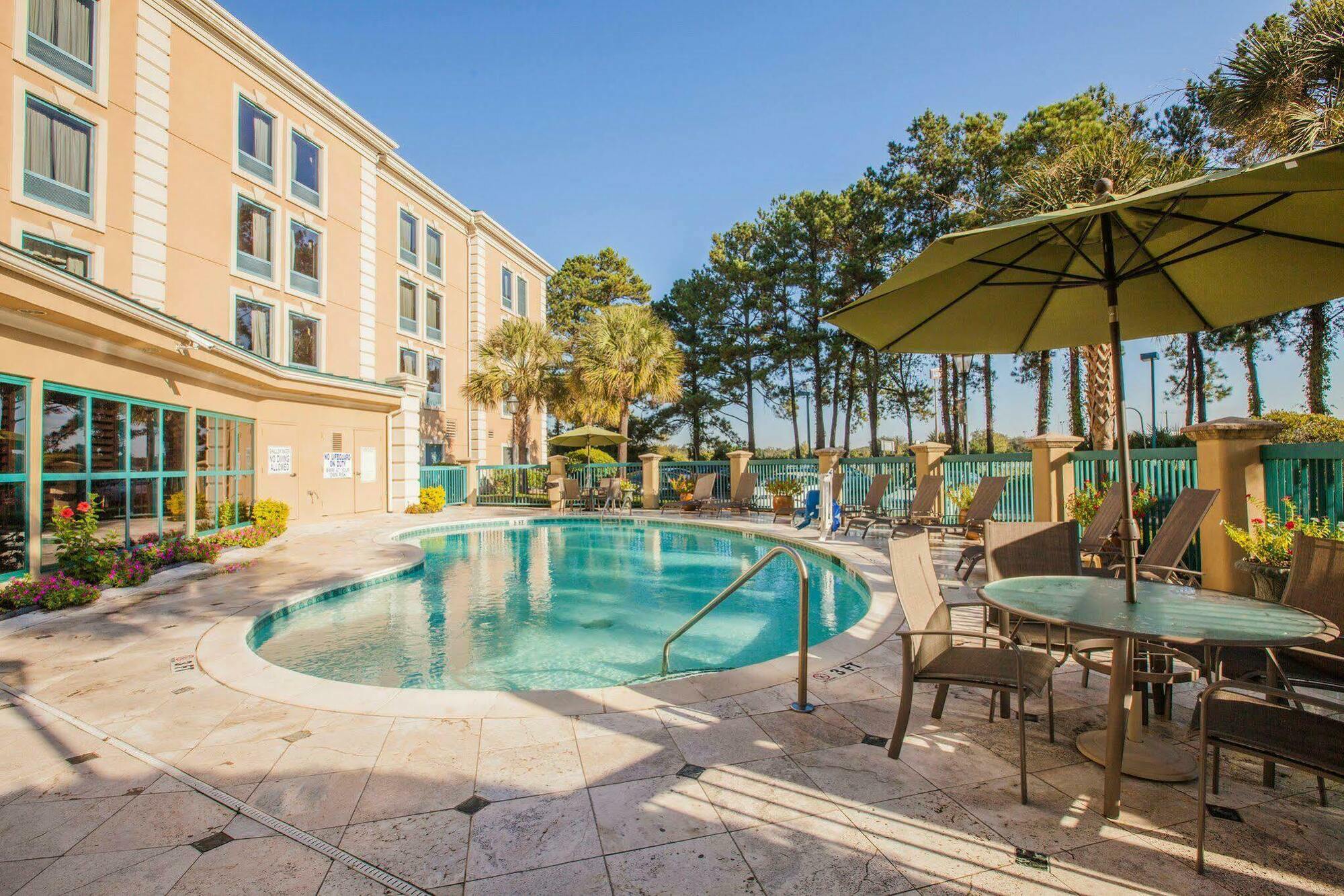 Hampton Inn Charleston North Норт-Чарлстон Екстер'єр фото